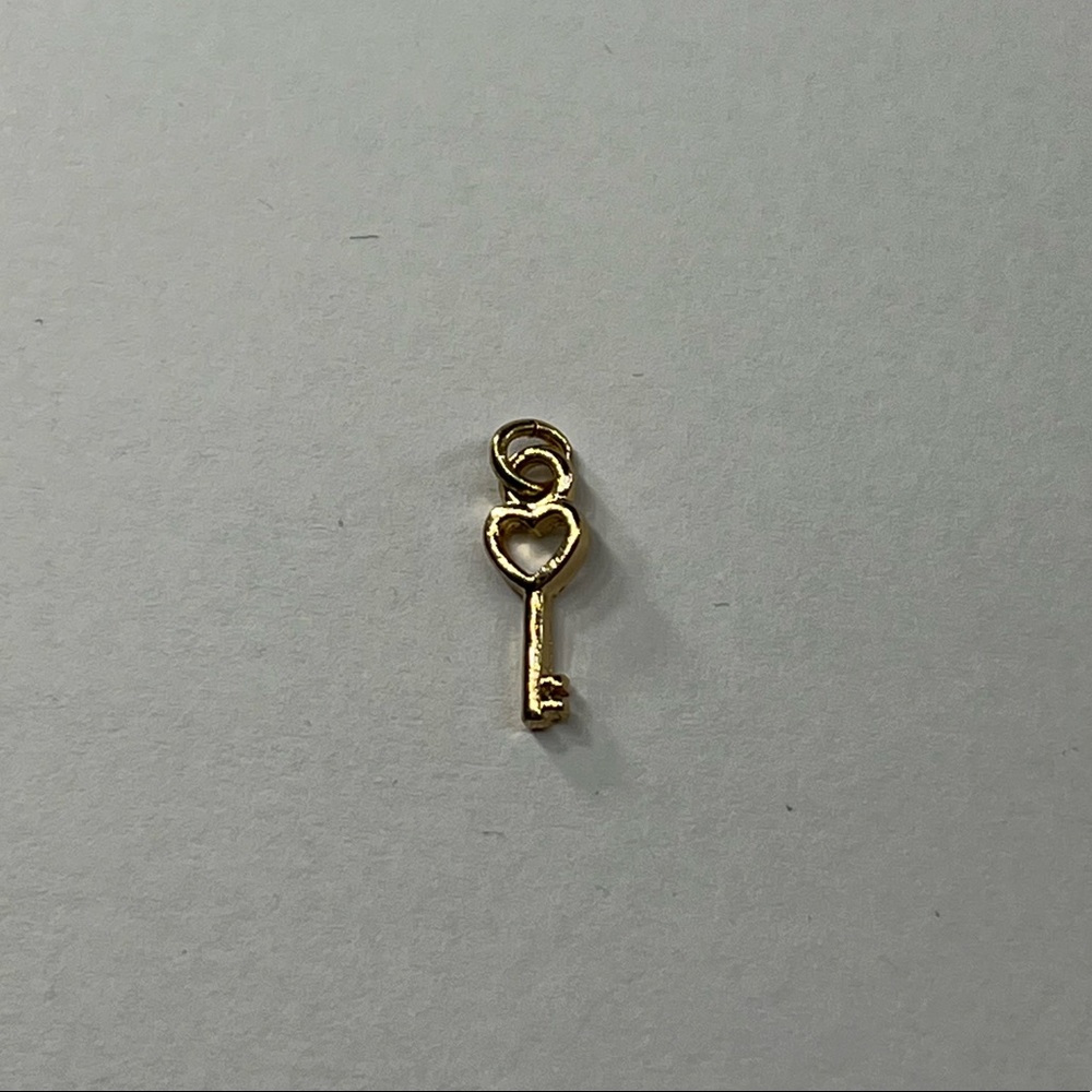 Gold Necklace Charm “Heart Key”